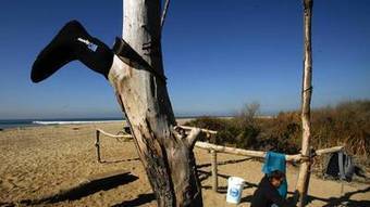 Surfers, Marines in a tussle over Trestles | Coastal Restoration | Scoop.it