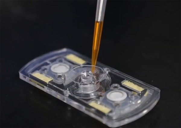 Fidget Spinner for Rapid Detection of Urinary Tract Infections | Peritoneal dialysis | Scoop.it