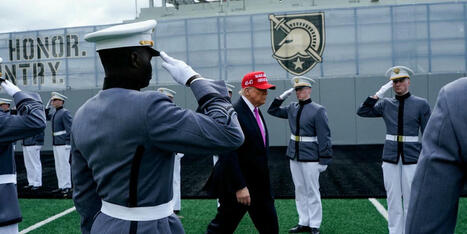 Trump's 'military spectacles' are 'distracting' from 'flailing agenda': analysis - Raw Story | Backstabber Watch | Scoop.it