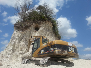 No More Noh Mul? Contractor Bulldozes Mayan Temple : Archaeology News from Past Horizons | Visiting The Past | Scoop.it