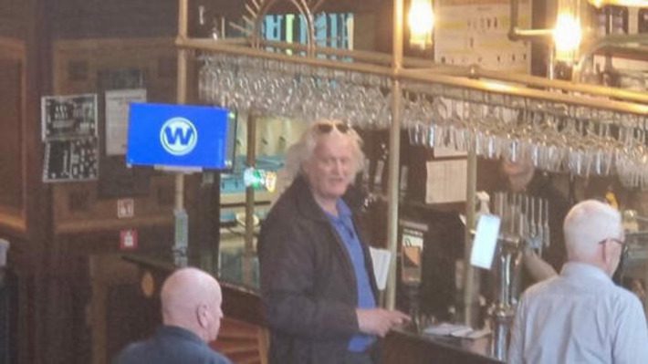 Multi-millionaire Wetherspoons owner Tim Martin spotted on visit to Cambuslang pub | The UHNW Lifestyle Report | Scoop.it