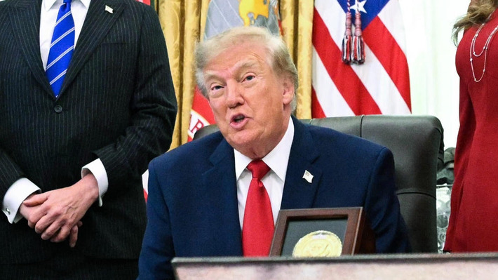 Trump celebrates automatic enrollment of 70M children's investment accounts | Wealth Management Report - Living Your Dreams | Scoop.it