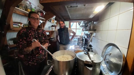 REPORTAGE. 40 kg sur le dos et des surprises : au cœur de la réouverture d’un refuge de montagne des Pyrénées, au Bastan | Vallées d'Aure & Louron - Pyrénées | Scoop.it