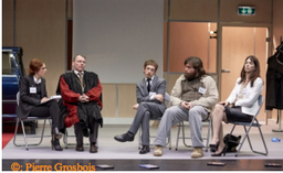 Le Prince, d’après Machiavel, mise en scène et scénographie de Laurent Gutman | Revue de presse théâtre | Scoop.it