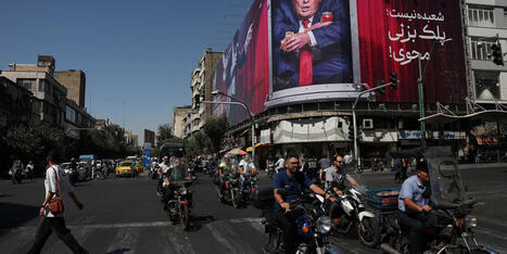 Wall St markets plunge as Trump torches Iran plea for peace -Raw Story&nbsp; | Backstabber Watch | Scoop.it