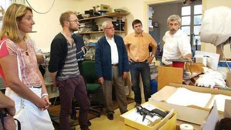 Des entrepreneurs chez le maître bottier de Saint-Cyr | Métiers, emplois et formations dans la filière cuir | Scoop.it