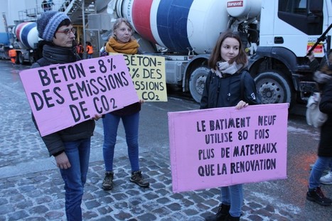 Extinction Rebellion dénonce le BTP « climaticide » en bloquant une cimenterie | Build Green, pour un habitat écologique | Scoop.it