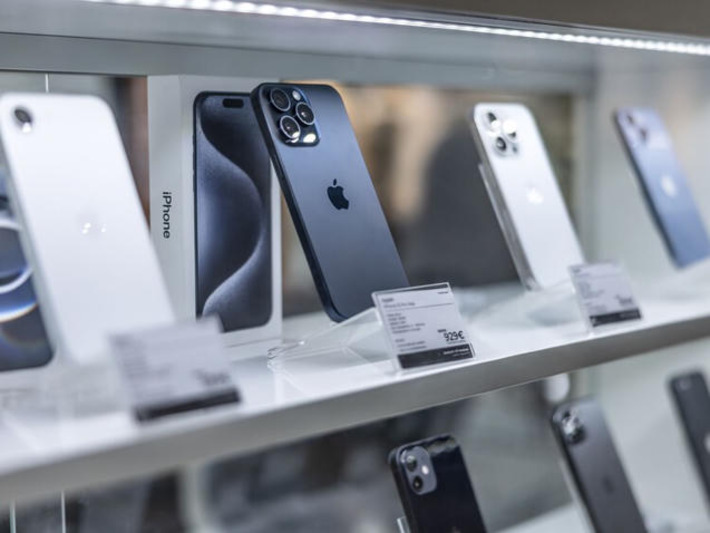 Buying a Used iPhone Makes More Sense Than Ever | Technology Report - Changing Our World | Scoop.it