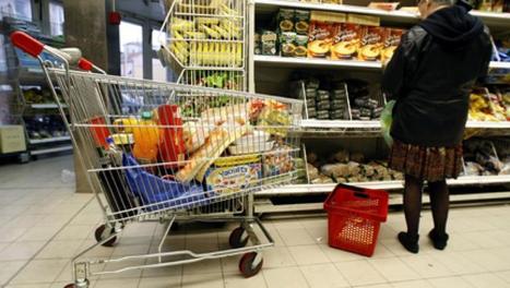 Les Français ont moins consommé en cette fin d'année, selon l'Insee - France - RFI | Bouillons et potages | Scoop.it