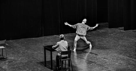 &laquo;Derri&egrave;re&raquo;, le joyau bazar de la compagnie PJPP au th&eacute;&acirc;tre de l&rsquo;Atelier . Critique de Gilles Renault - Lib&eacute;ration&nbsp; | Revue de presse th&eacute;&acirc;tre | Scoop.it