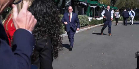'Give me a break!' Tom Homan flees reporters as he refuses to deny taking $50K bribe - Raw Story | Backstabber Watch | Scoop.it