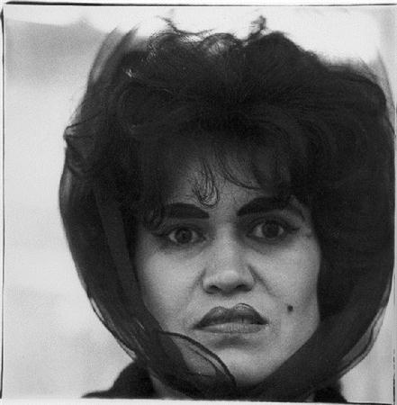 DIANE ARBUS: "Notes from the Margin of Spoiled Identity - The Art of Diane Arbus" (1988) | Photography Now | Scoop.it