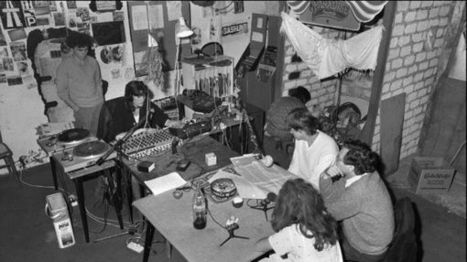 9 novembre 1981, "Les ondes magnétiques" de David Lescot et la légalisation des radios libres | Revue de presse théâtre | Scoop.it