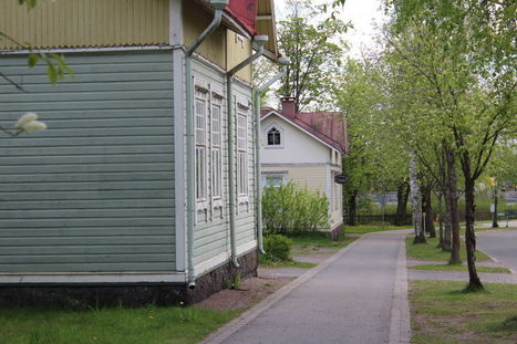 Kuusi vanhoissa puutaloissa asuvaa yrittäjää joutui löysään hirteen Kouvolassa – kaupunki myy seinät ympäriltä | Yle Uutiset | yle.fi | 1Uutiset - Lukemisen tähden | Scoop.it
