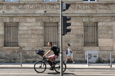 Canicule &agrave; Bordeaux&nbsp;: &laquo;&nbsp;zone fra&icirc;cheur de refuge&nbsp;&raquo;, syst&egrave;me D, v&eacute;g&eacute;talisation... retour d&rsquo;exp&eacute;rience avec des parents d&rsquo;&eacute;l&egrave;ves | Veille UrbaLyon : Sant&eacute; environnementale & bienfaits du v&eacute;g&eacute;tal | Scoop.it