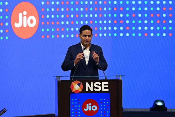Billionaire Mukesh Ambani&rsquo;s Jio Platforms Surges Over 27% On Market Debut | Family Office & Billionaire Report - Empowering Family Dynasties | Scoop.it