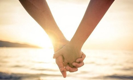 Holding your partner's hand can ease their pain -&nbsp;The more empathic the partner and the stronger the analgesic [pain relieving] effect | Empathic Family & Parenting | Scoop.it
