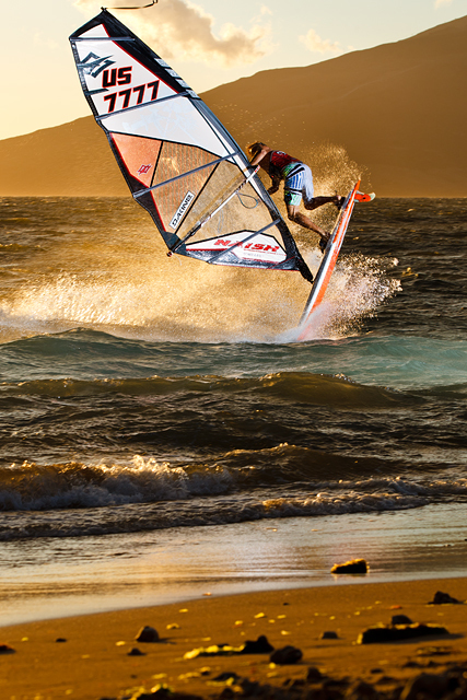 Quincy Dein Shooting in Hawaii | Profoto Blog | Surfing Magazine | Scoop.it
