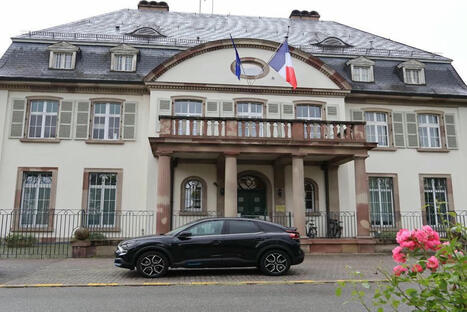 Pourquoi la France a-t-elle une ambassade de France...en France ? | @ZeHub | Scoop.it