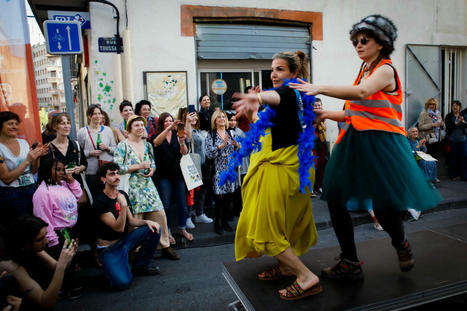 A Marseille, le festival Les Plus Belles de Mai impose les femmes dans l’espace public | Revue de presse théâtre | Scoop.it