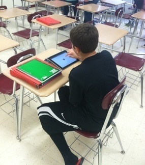 Flipping the Classroom &mdash; Breaking the Mold of Traditional Teaching | Scholastic.com | Exploring the flipped classroom | Scoop.it