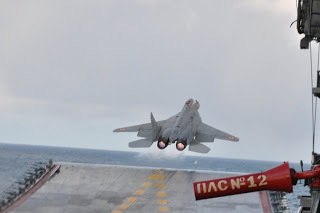 Le transfert &agrave; la Marine indienne du porte-avions INS Vikramaditya fix&eacute; au 15 novembre prochain | DEFENSE NEWS | Scoop.it