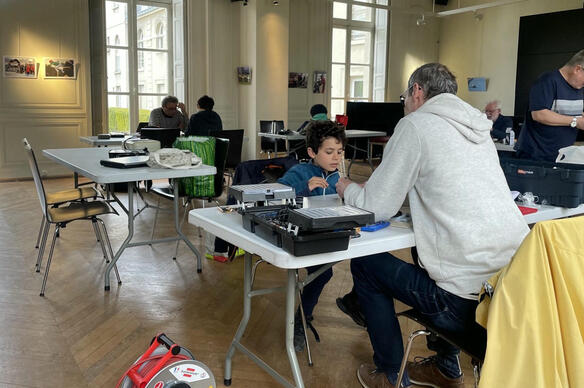 Un Repair Café Kids pour faire des enfants des écocitoyens