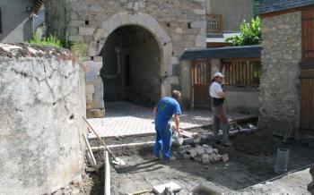 Sarrancolin. La restauration débute dans le centre - La Dépêche | Vallées d'Aure & Louron - Pyrénées | Scoop.it