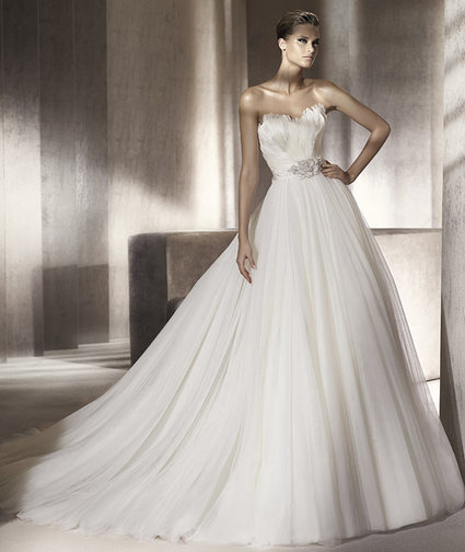 Robe de mariée Pronovias 2013 Primor Manuel Mota Paris | Robes de mariée d'occasion | Scoop.it