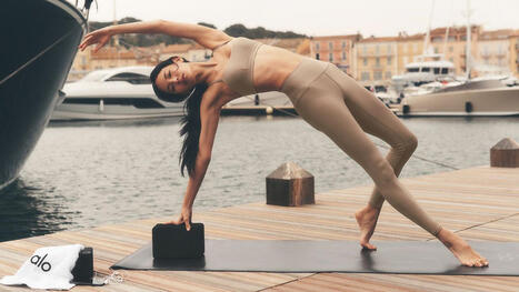 &laquo;&nbsp;C'est comme un costume de super-h&eacute;ros, mettant en avant la musculature et la tonicit&eacute; de la personne qui le porte&nbsp;&raquo;&nbsp;: le legging, le nouveau jean | ENSAIT DOC | Scoop.it
