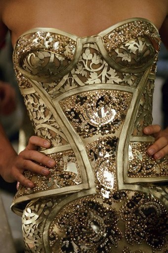 Metal dress | Fashion & Jewelry | Scoop.it
