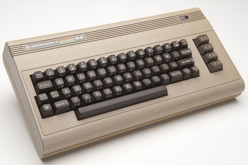 Los 30 años de la Commodore 64, la computadora que cambió la historia ...