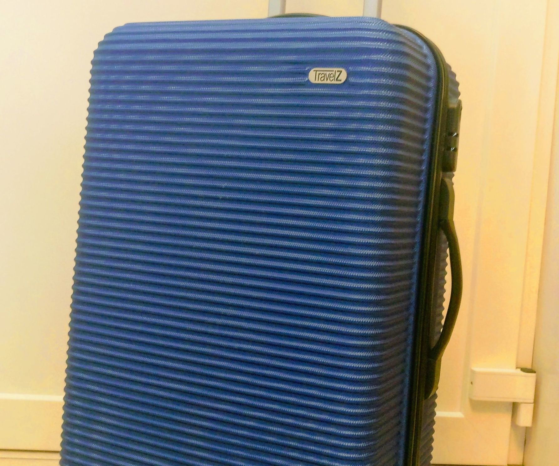 How to Make a Smart Suitcase With a Raspberry P...