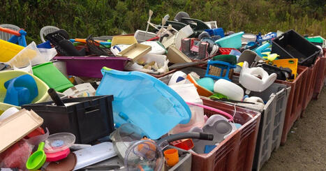 D&eacute;chets plastiques&nbsp;: la fermeture des fronti&egrave;res europ&eacute;ennes accentue la pression sur les recycleurs | "Sur mesure" : l'actualit&eacute; du cabinet | Scoop.it