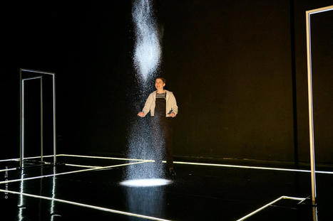 Noir et humide de Jon Fosse, mise en scène Christophe Laluque, au Théâtre Dunois.  | Revue de presse théâtre | Scoop.it