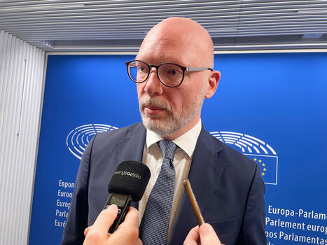 M-politikern hade t&auml;ta USA-kontakter innan klimatregler &auml;ndrades | 1Uutiset - Lukemisen t&auml;hden | Scoop.it