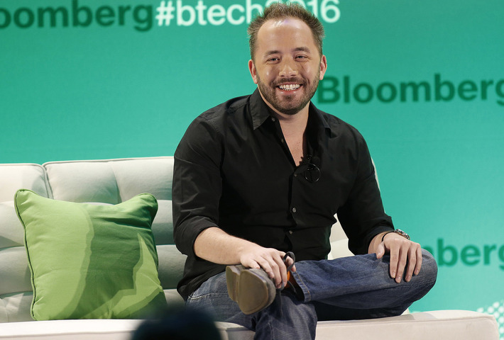 Dropbox CEO Pushes Toward Profitability in a &lsquo;Post-Unicorn Era&rsquo; | Technology Report - Changing Our World | Scoop.it