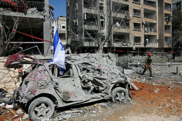 Israel threatens to make Tehran 'burn' after Iranian retaliatory strikes | Political Report | Scoop.it