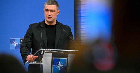 Serhii Koretskyj &auml;r Ukrainas nya premi&auml;rminister &ndash; stora protester ordnas efter att popul&auml;ra f&ouml;rsvarsministern sparkats | Utrikes | Lehti | Scoop.it