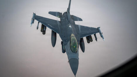 U.S. F-16 Shown with Mine-Dispensing Cluster Bombs | DEFENSE NEWS | Scoop.it