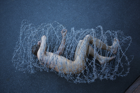Piotr Pavlenski: Carcass | Art Installations, Sculpture, Contemporary Art | Scoop.it