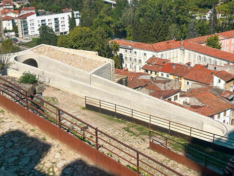 Ariège. Un prix prestigieux pour saluer la métamorphose du château de Foix | Regards croisés sur la transition écologique | Scoop.it