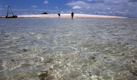 Former Kiribati president eyes massive infrastructure projects to save his island nation | Coastal Restoration | Scoop.it