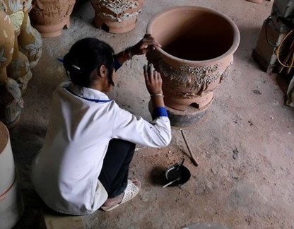 Kids at Phu Lang pottery village | Voyage au coeur du Vietnam | Scoop.it