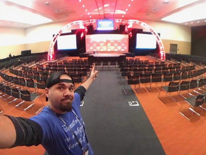 How Every Conference Must Use Live Video in 2017 | Digital Social Media Marketing | Scoop.it