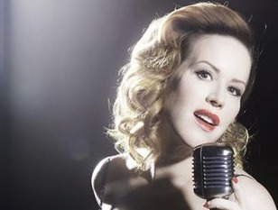 The Multitalented Molly Ringwald: Actor, Musician, Writer | The Creative Mind | Scoop.it