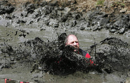 Australian Mud Run: The World's Filthiest Race | Strange days indeed... | Scoop.it