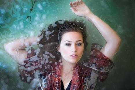 Lifestyle Tweaks To Revive Your Dry And Frizzy