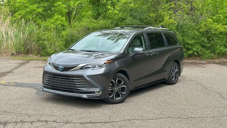 Hot Take: The Toyota Sienna Is A Roadgoing Luxury Liner That’s Perfect For Long-Distance Cruising | Industry 411 - Waste Management | Scoop.it