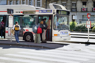 Un guide pour mieux lutter contre les atteintes sexistes et sexuelles dans les transports | Politiques d'&eacute;galit&eacute; et non discrimination | Scoop.it